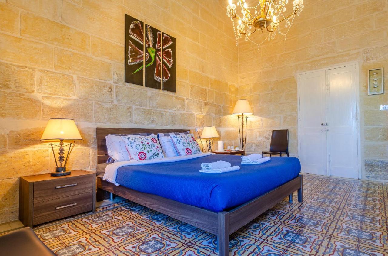 Mizzi 87 Bed & Breakfast Victoria Bagian luar foto