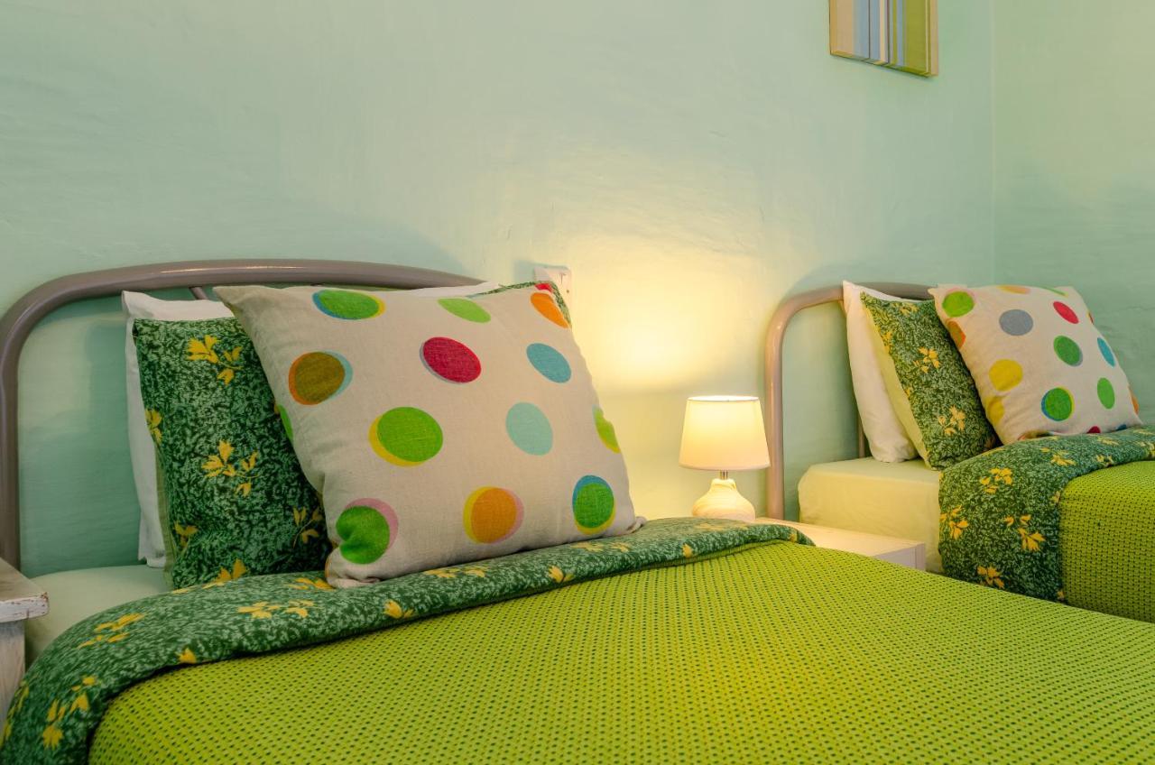 Mizzi 87 Bed & Breakfast Victoria Bagian luar foto
